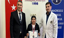 ŞİİR YARIŞMASINDA İLÇE 1.LİĞİ